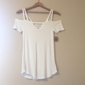 American Eagle off the shoulder shirt in white